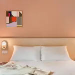 Hotell Greet Geneve Aeroport