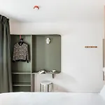 Greet Geneve Aeroport Hotell 2*