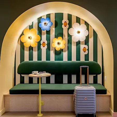 Greet Geneve Aeroport Hotell