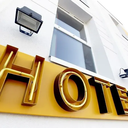 Première Classe Genève - Aéroport - Hotel Prévessin-Moëns