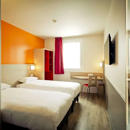 Première Classe Genève - Aéroport - Prévessin-Moëns