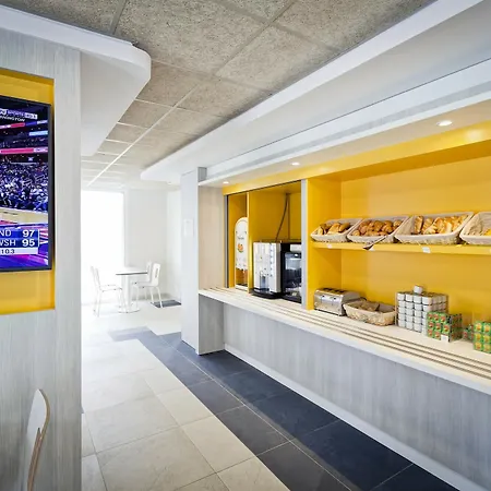 Première Classe Genève - Aéroport - 2* Prévessin-Moëns